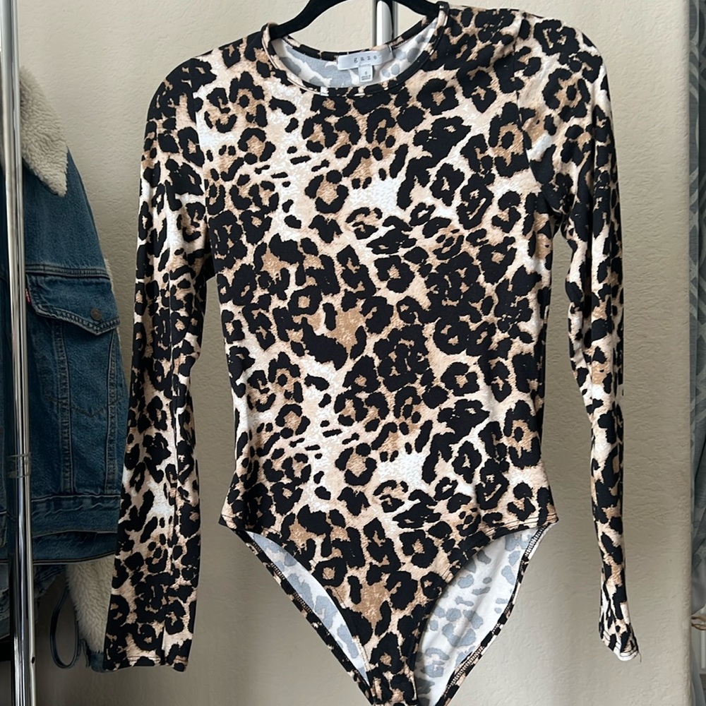 Gaze Leopard Print Bodysuit